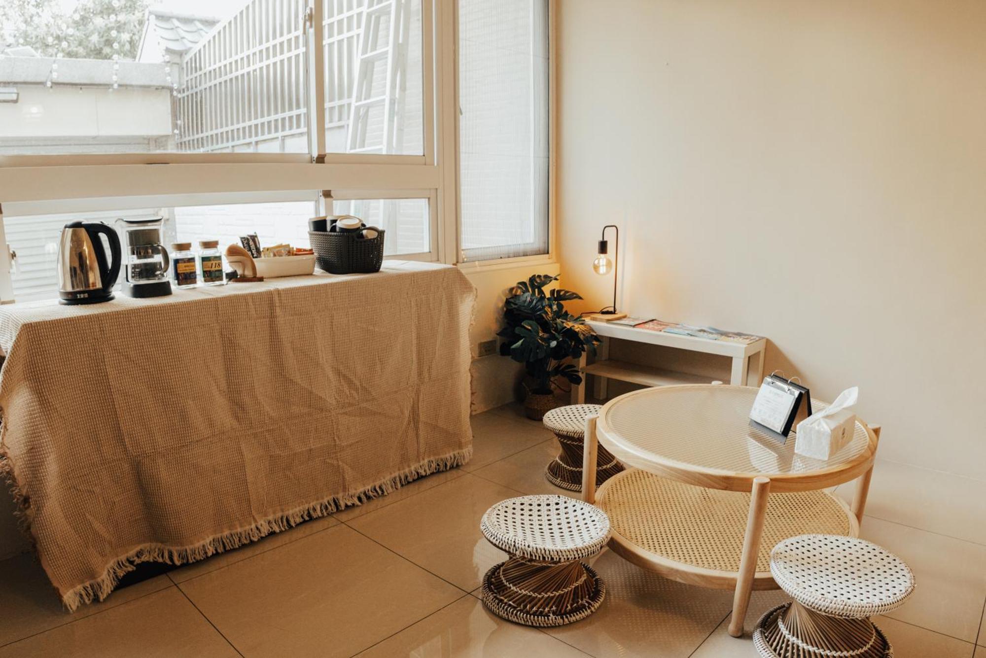 Maybe Homestay Longjing Экстерьер фото